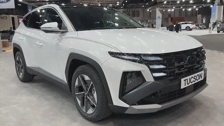New HYUNDAI TUCSON FACELIFT 2025 - FIRST look & visual REVIEW (European model)