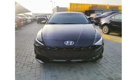 Hyundai Elantra Elantra SE 2022, пробег км